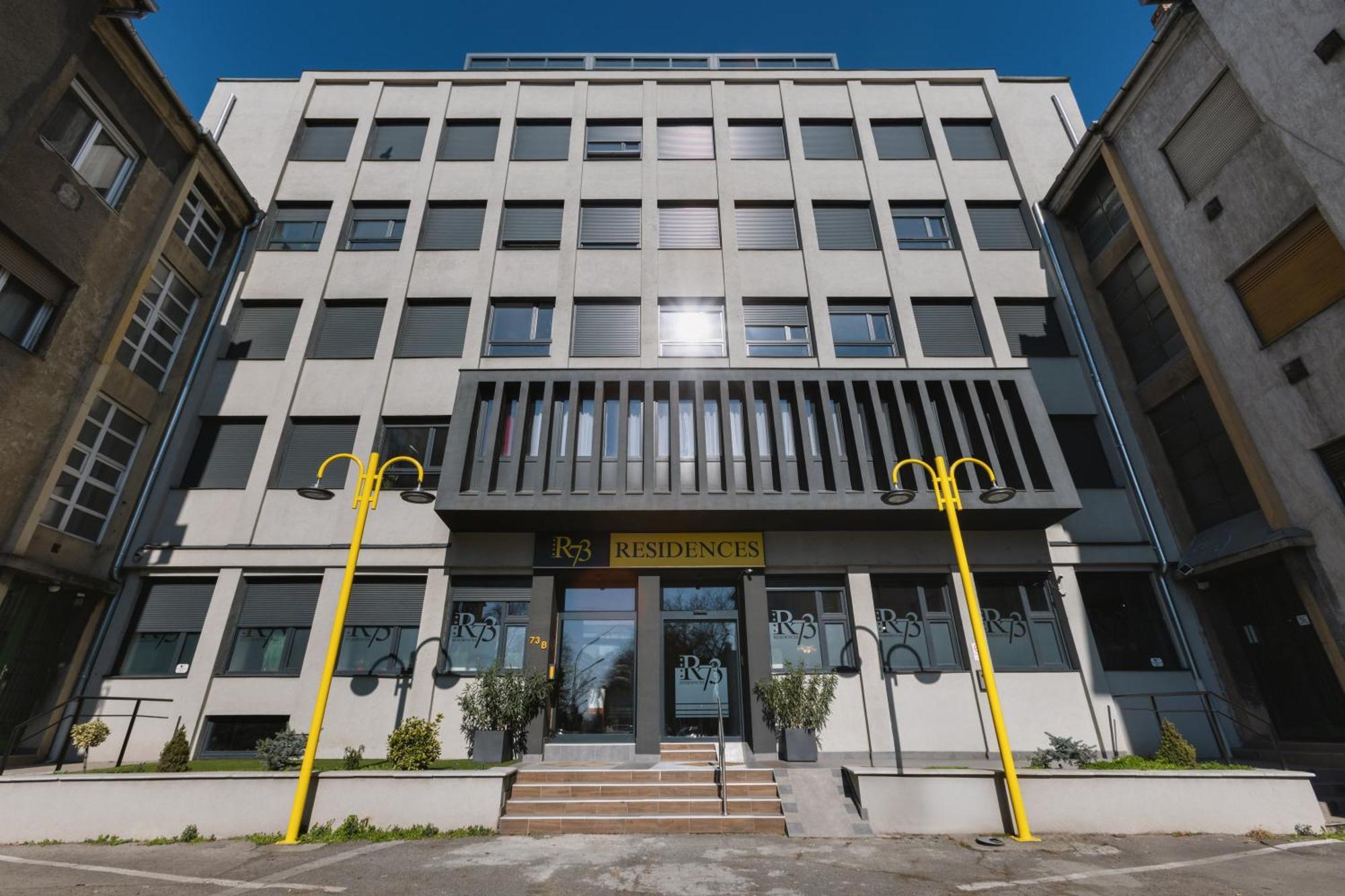 R73 Residences Pécs Esterno foto