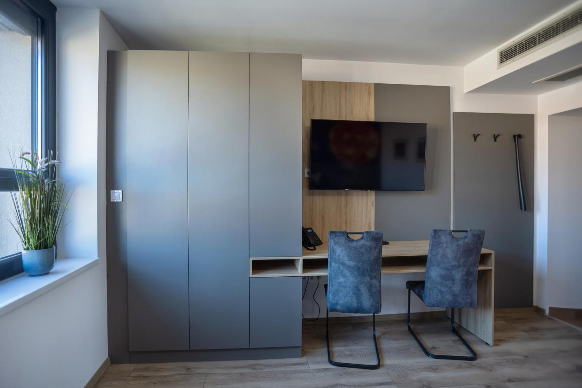 R73 Residences Pécs Esterno foto